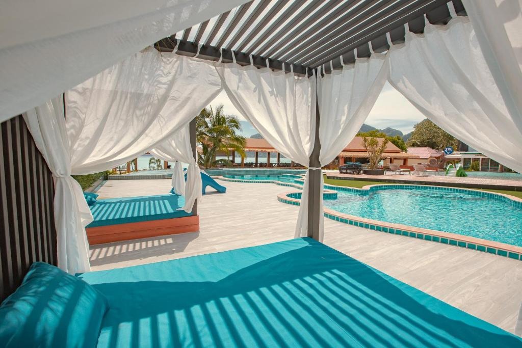 فی فی آندامان ریزورت